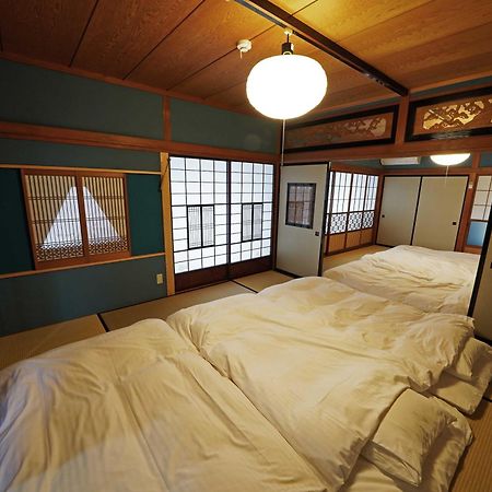 富士山金魚 Fujisan Kingyo Villa Фуджикавагучико Екстериор снимка