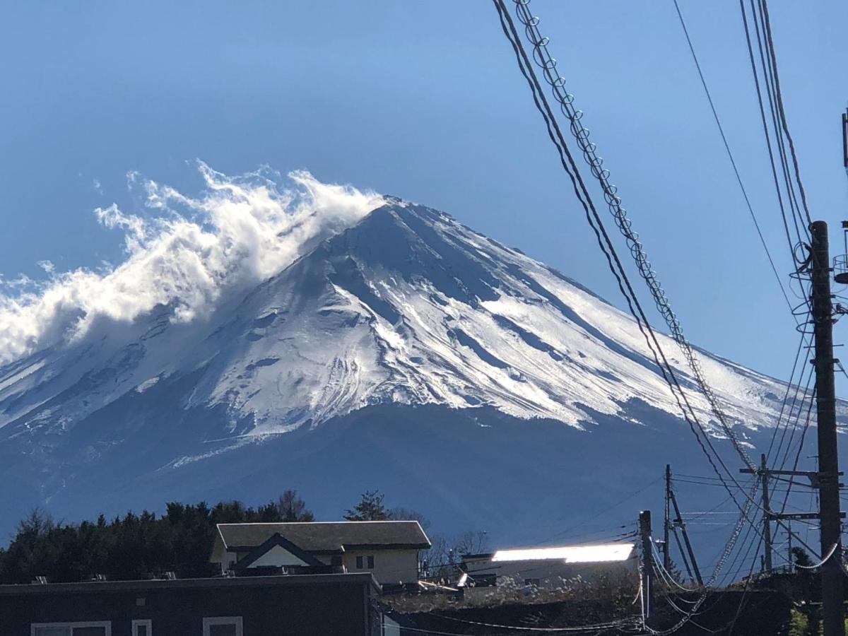 富士山金魚 Fujisan Kingyo Villa Фуджикавагучико Екстериор снимка